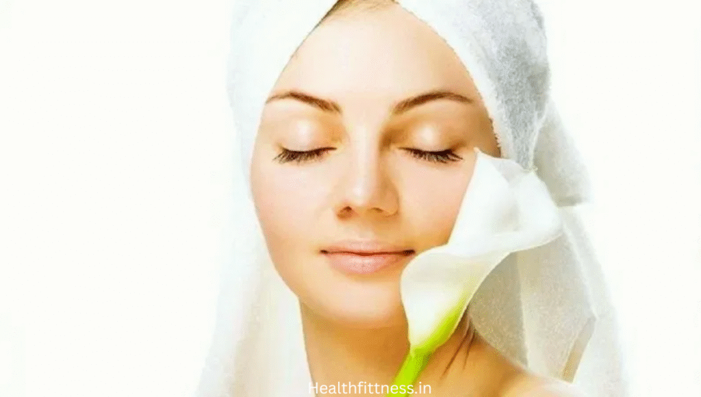 स्किन की खूबसूरती का राज़: ये 5 फूड्स बनाएं त्वचा नेचुरल ग्लोइंग