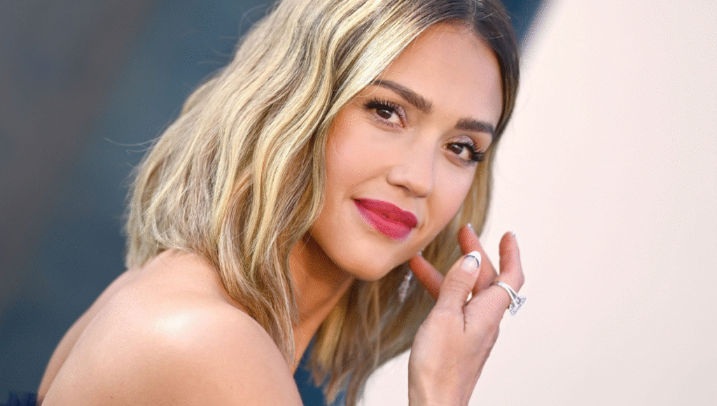 Jessica Alba का Beauty Secret: Honest Beauty से हर लड़की की ख्वाहिश बन जाएगी ग्लोइंग स्किन